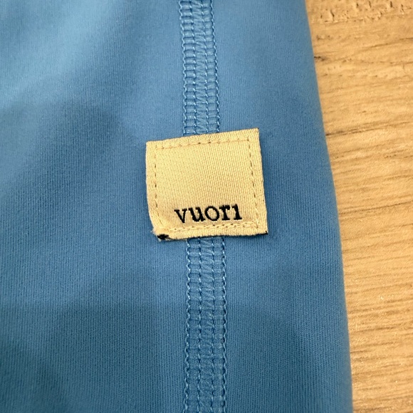 Vuori Womens Leggings - Picture 2 of 6